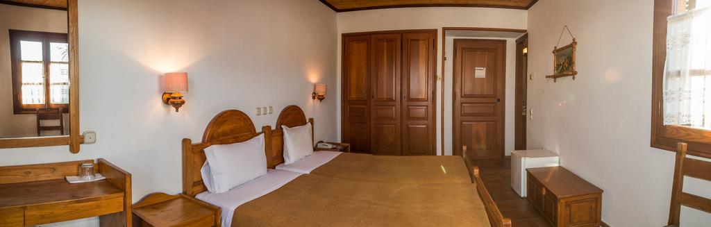 Hotel Galini Patmos Скала Екстериор снимка